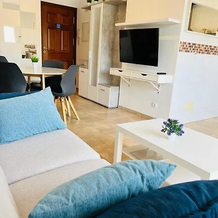 Apartamento Encantador Piso Frente A La Playa *